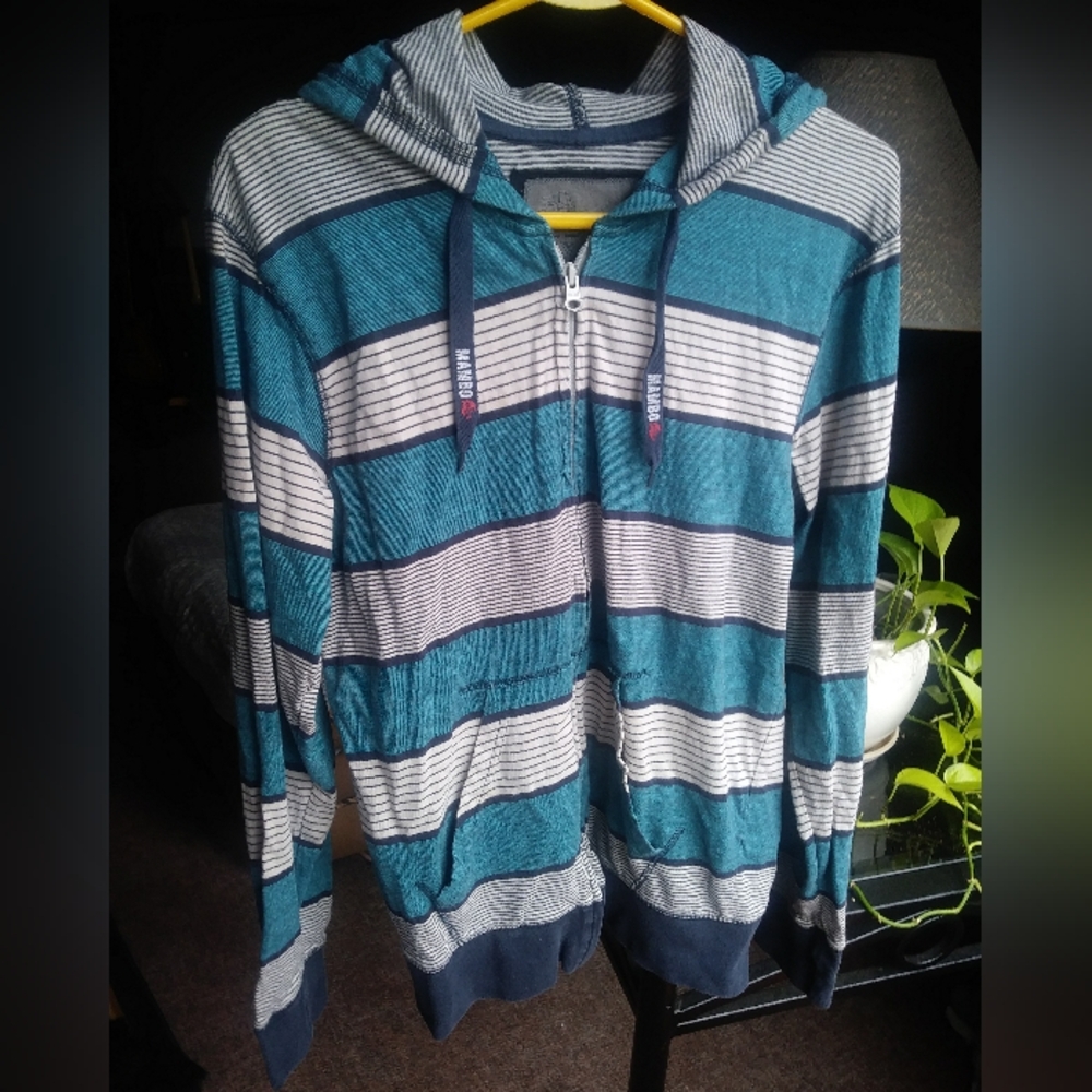 Mambo Zip Hoodie Sweater Shirt